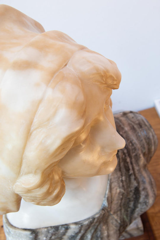 Antiguo busto femenino alabastro Francia aprox. 1900 antique french alabaster bust