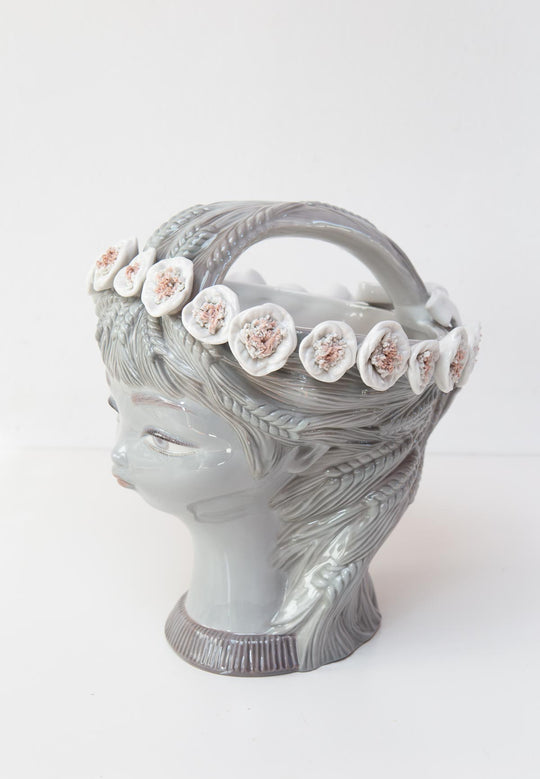 jardinera cesto porcelana niña chica con flores y espigas lladro