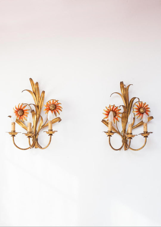 Pareja grandes apliques italianos dorados hojas y flores (50 cm)