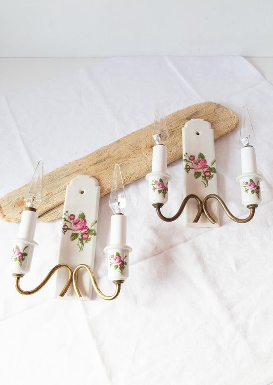 Antiguos apliques franceses Porcelaine de Paris rosas mini (x PAREJA)