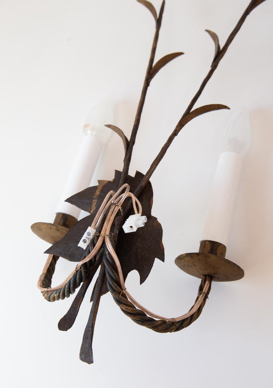 Aplique de pared metal con hoja parra c. 1950 (43 cm)