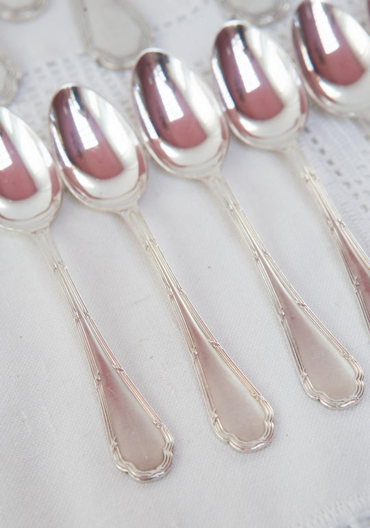 cuberteria ercuis trianon francesa antigua para 12