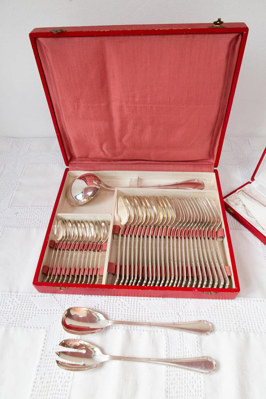 cuberteria ercuis trianon francesa antigua para 12