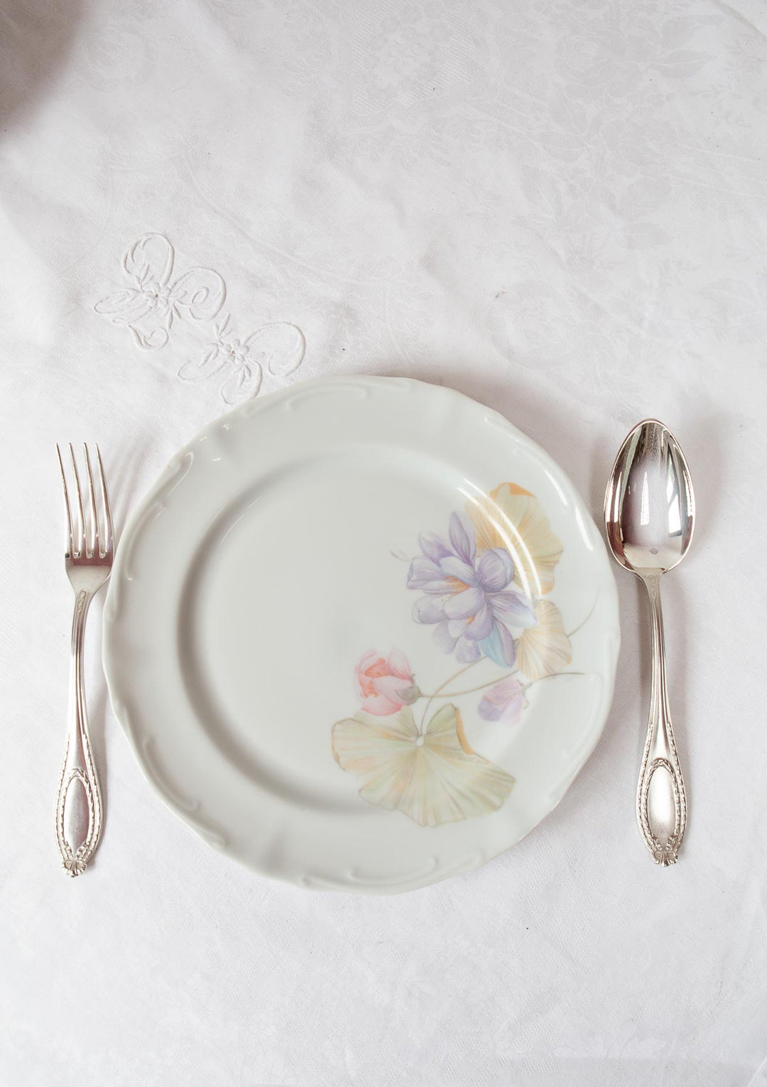 Juego platos LLANOS y POSTRE porcelana francesa Chauvigny PARA 6 (13 piezas)