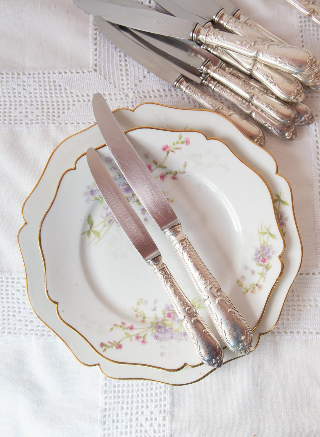 Juego antiguos cuchillos ENTRANTES y MESA para 6 SFAM c. 1940s (2 LOTES DISPONIBLES)