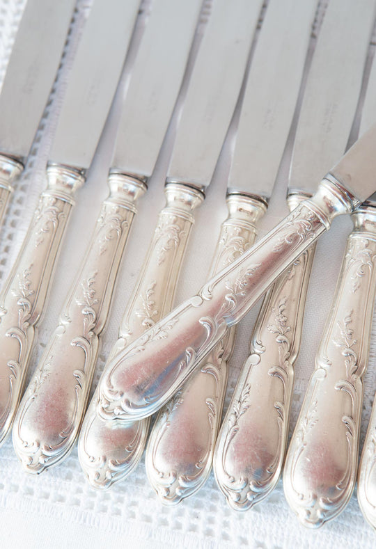 Juego antiguos cuchillos ENTRANTES y MESA para 6 SFAM c. 1940s (2 LOTES DISPONIBLES)