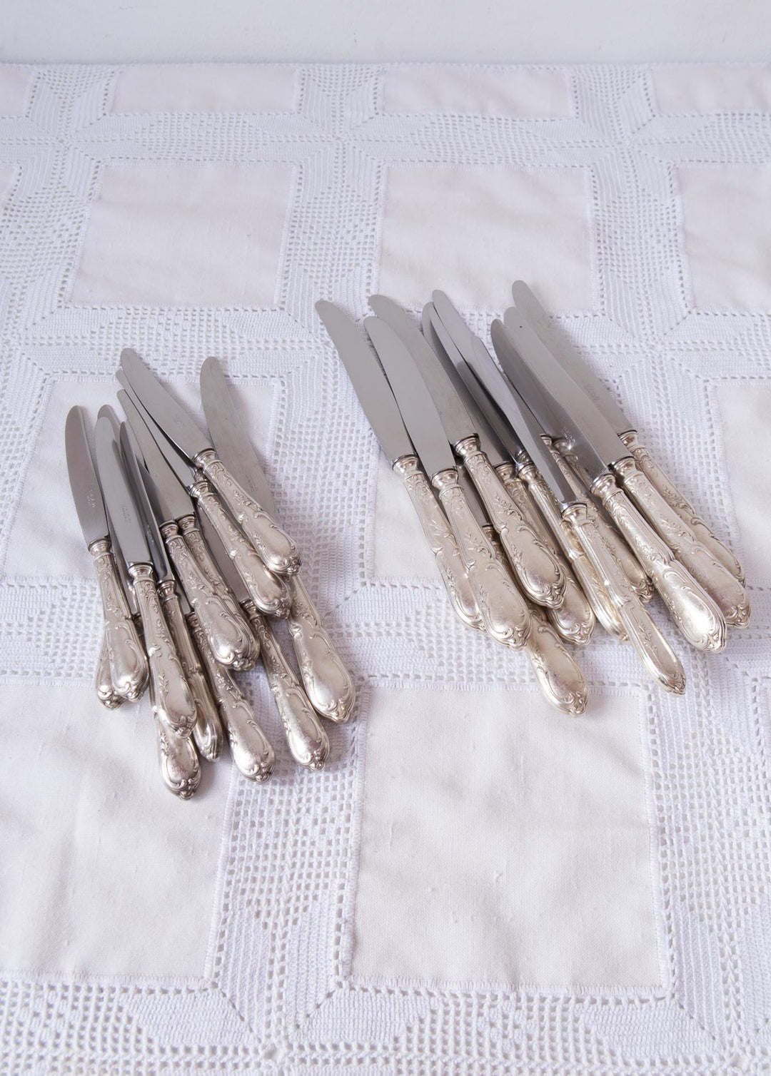 Juego antiguos cuchillos ENTRANTES y MESA para 6 SFAM c. 1940s (2 LOTES DISPONIBLES)