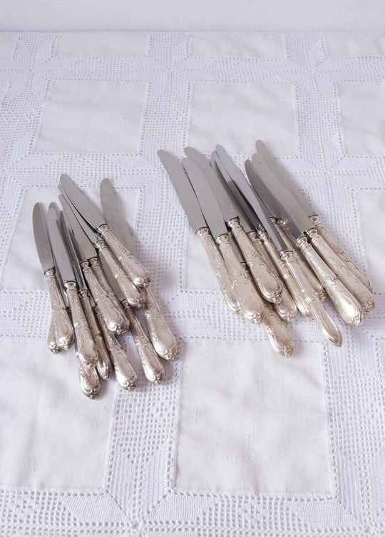 Juego antiguos cuchillos ENTRANTES y MESA para 6 SFAM c. 1940s (2 LOTES DISPONIBLES)