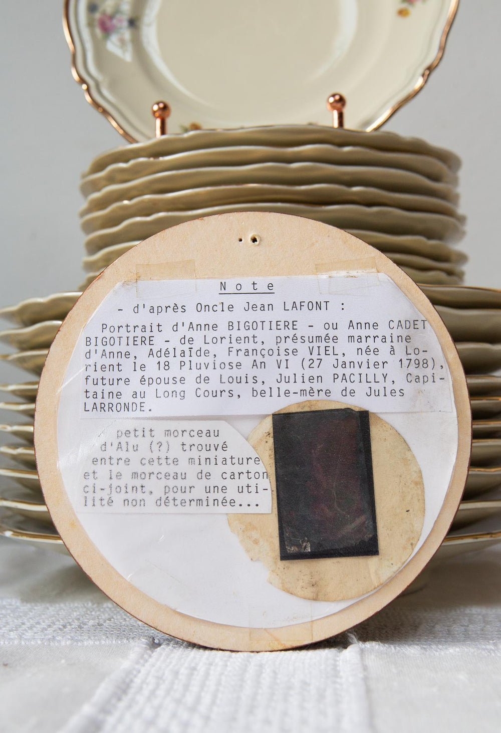 Miniatura francesa de época Primer Imperio – Retrato femenino, circa 1810