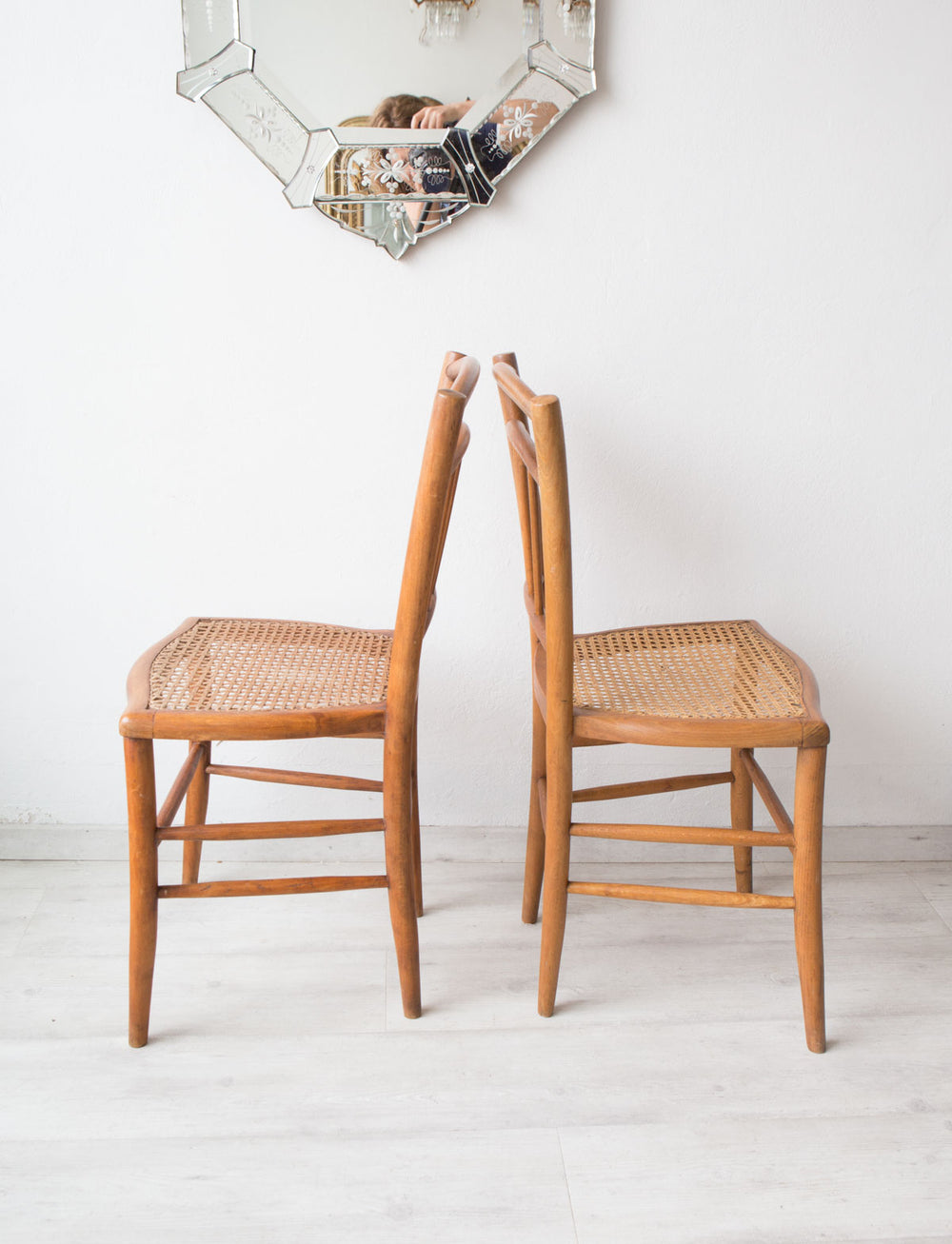 Sillas francesas madera rejilla o enea (VENDIDO)