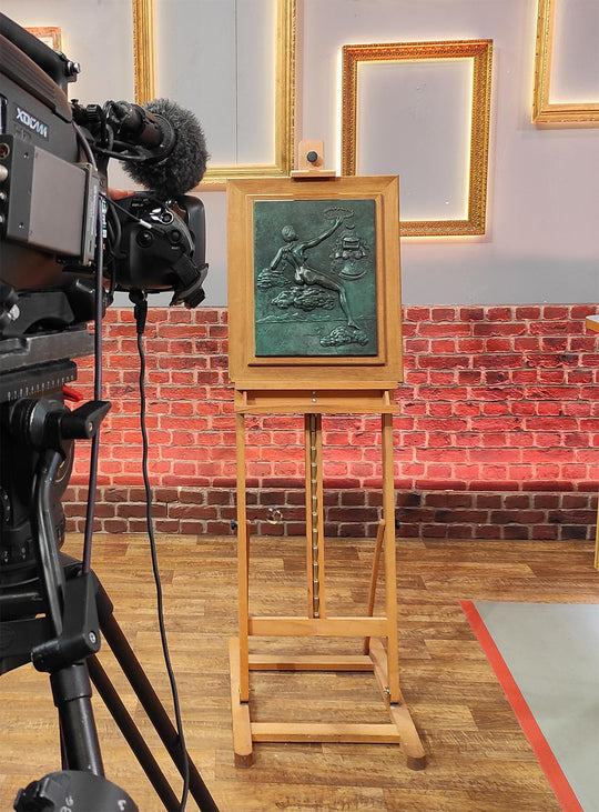 Bajo relieve escultura Salvador Dalí "Alegoría de la filosofía" bronce y madera sculpture allegory philosophy affaire conclue