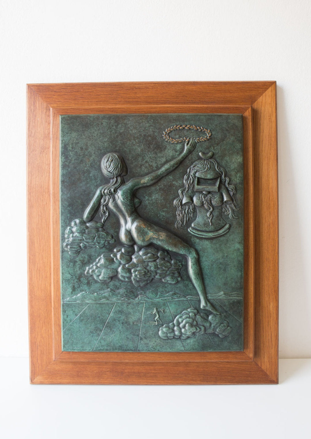 Bajo relieve escultura Salvador Dalí "Alegoría de la filosofía" bronce y madera sculpture allegory philosophy