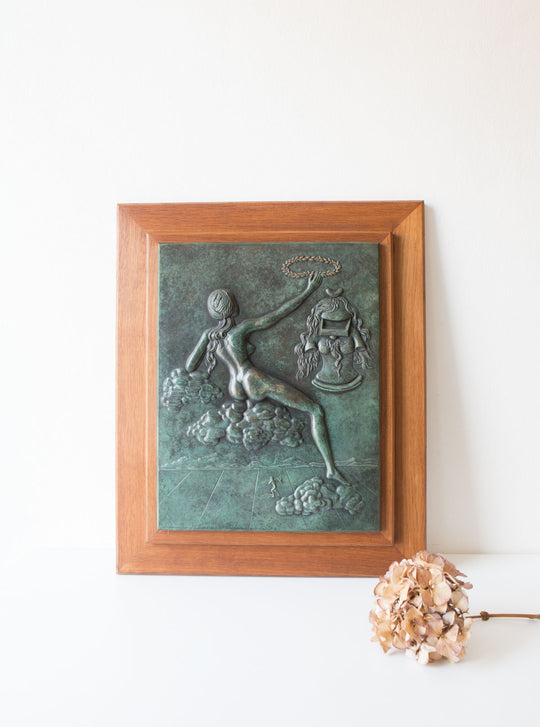 Bajo relieve escultura Salvador Dalí "Alegoría de la filosofía" bronce y madera sculpture allegory philosophy