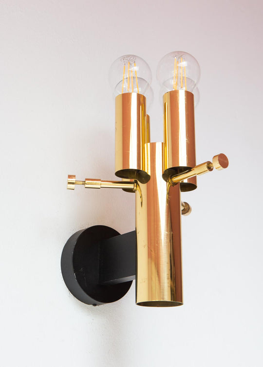 apliques pared laton estilo space age era espacial laton bega bloom wall lights