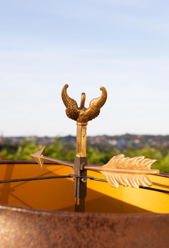Lámpara bouillotte francesa estilo Imperio en bronce y esmalte verde, ca. 1900-20 (55 cm)