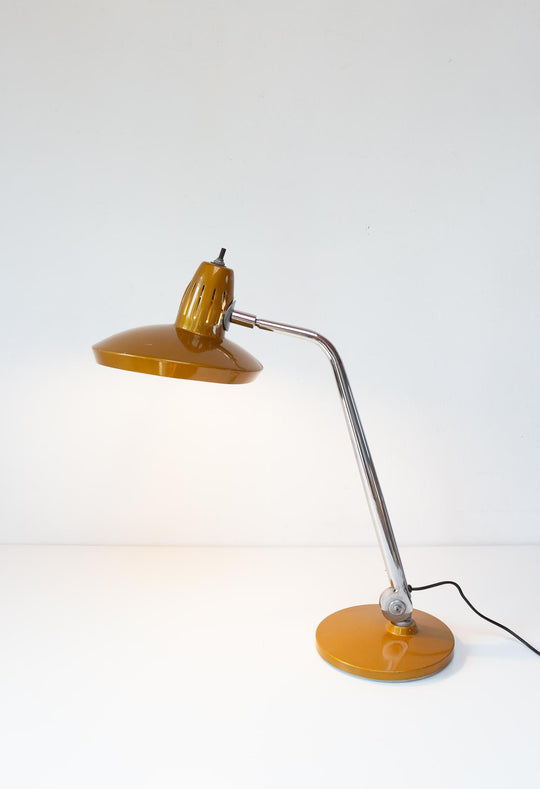 lámpara de mesa despacho oficina faro de fase