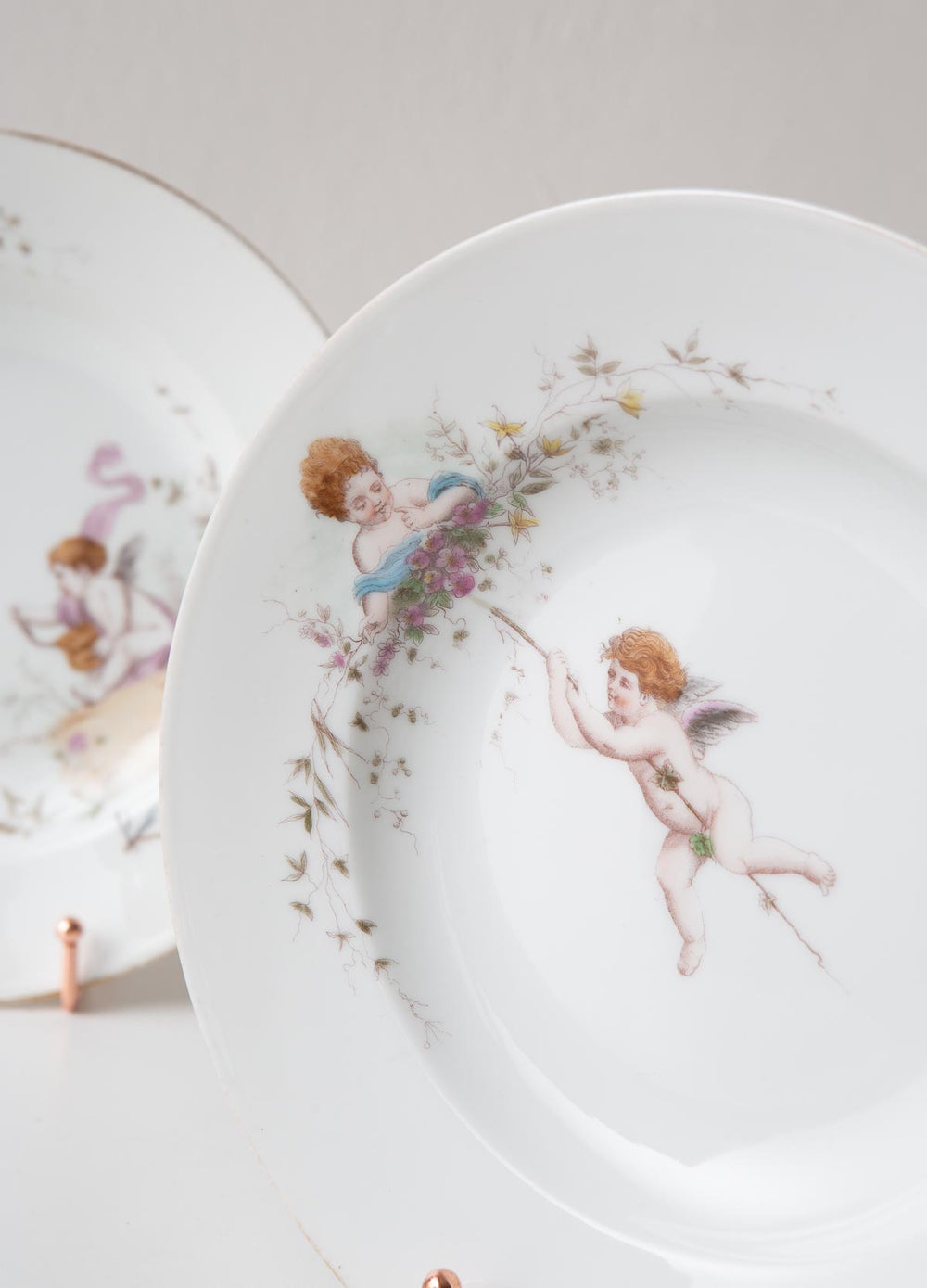 Antiguos platos porcelana francesa angelotes (VENDIDO)