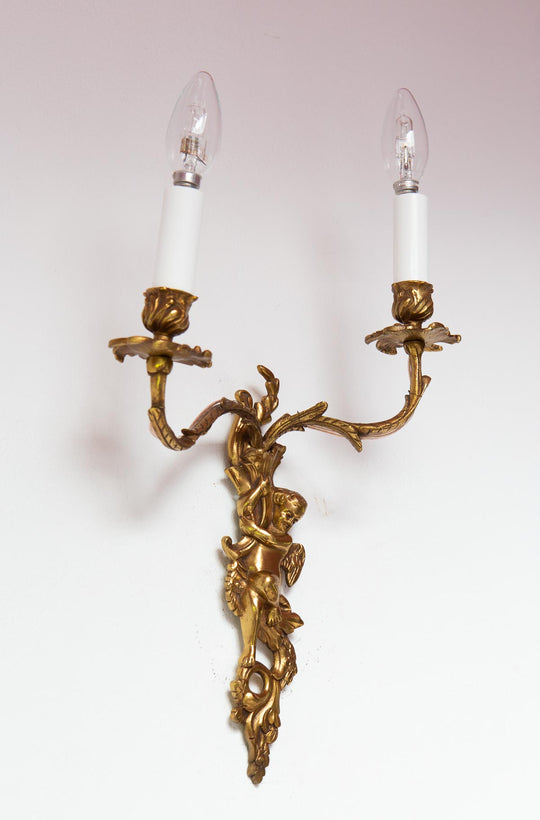 pareja apliques antiguos bronce con cupidos angeles angelotes putti wall lights