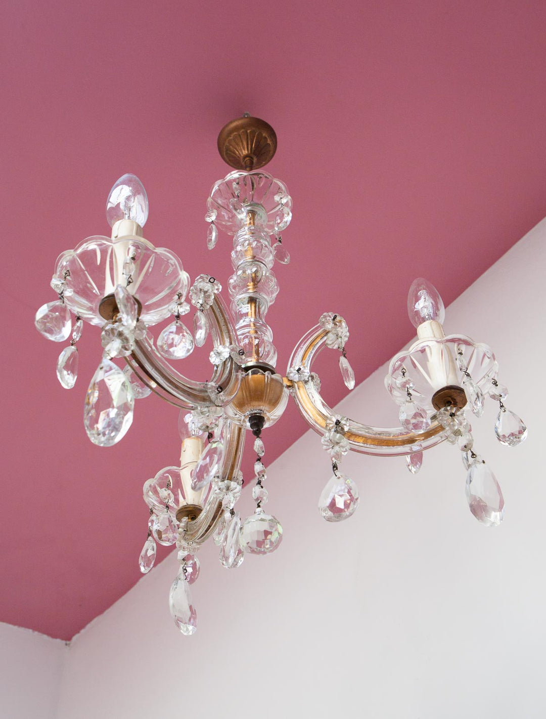 Pequeño chandelier francés cristal 3 brazos (VENDIDO)