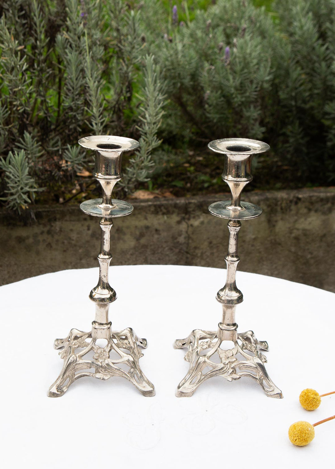 Pareja candeleros franceses zinc/zamak cromado estilo art nouveau c. 1930