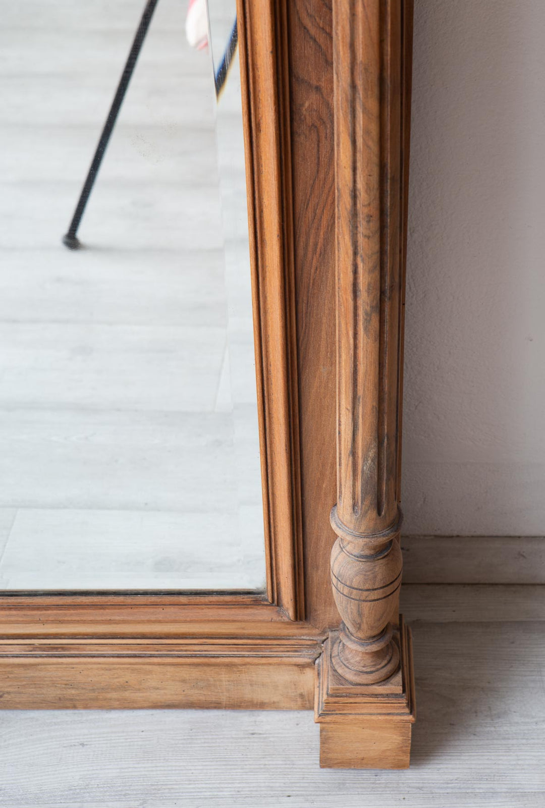 Gran espejo antiguo de madera natural cristal biselado c. 1900 (166*86 cm)