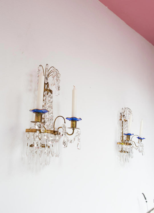 pareja candelabros suecos laton y cristales apliques