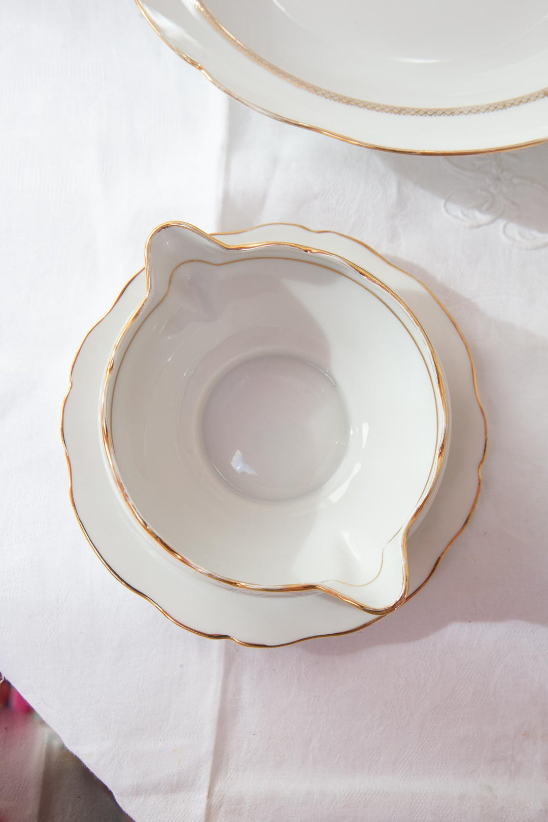 vajilla porcelana blanca y dorada limoges chapus freres french dinner service