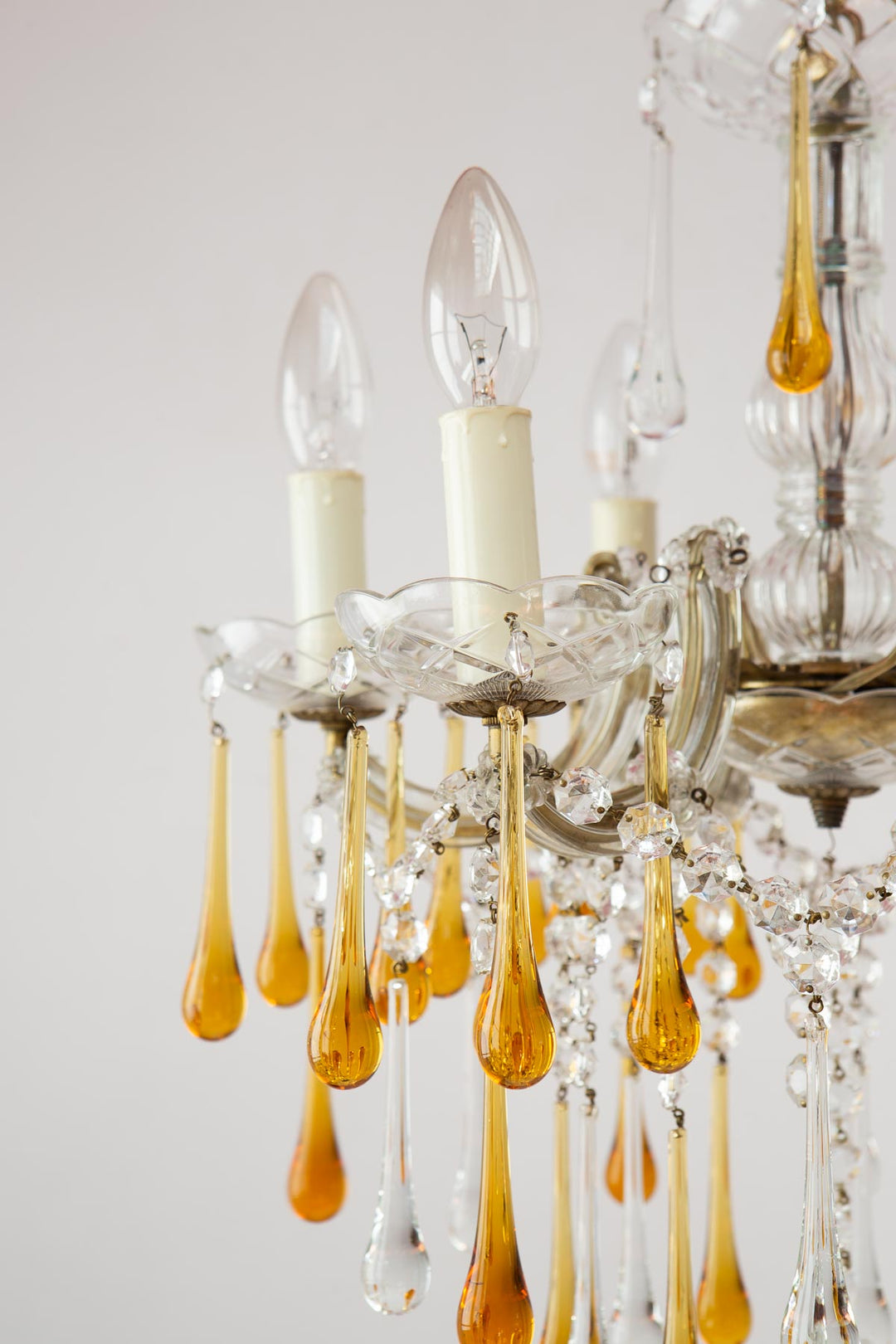 lámpara techo vintage cristales ambar maria teresa chandelier