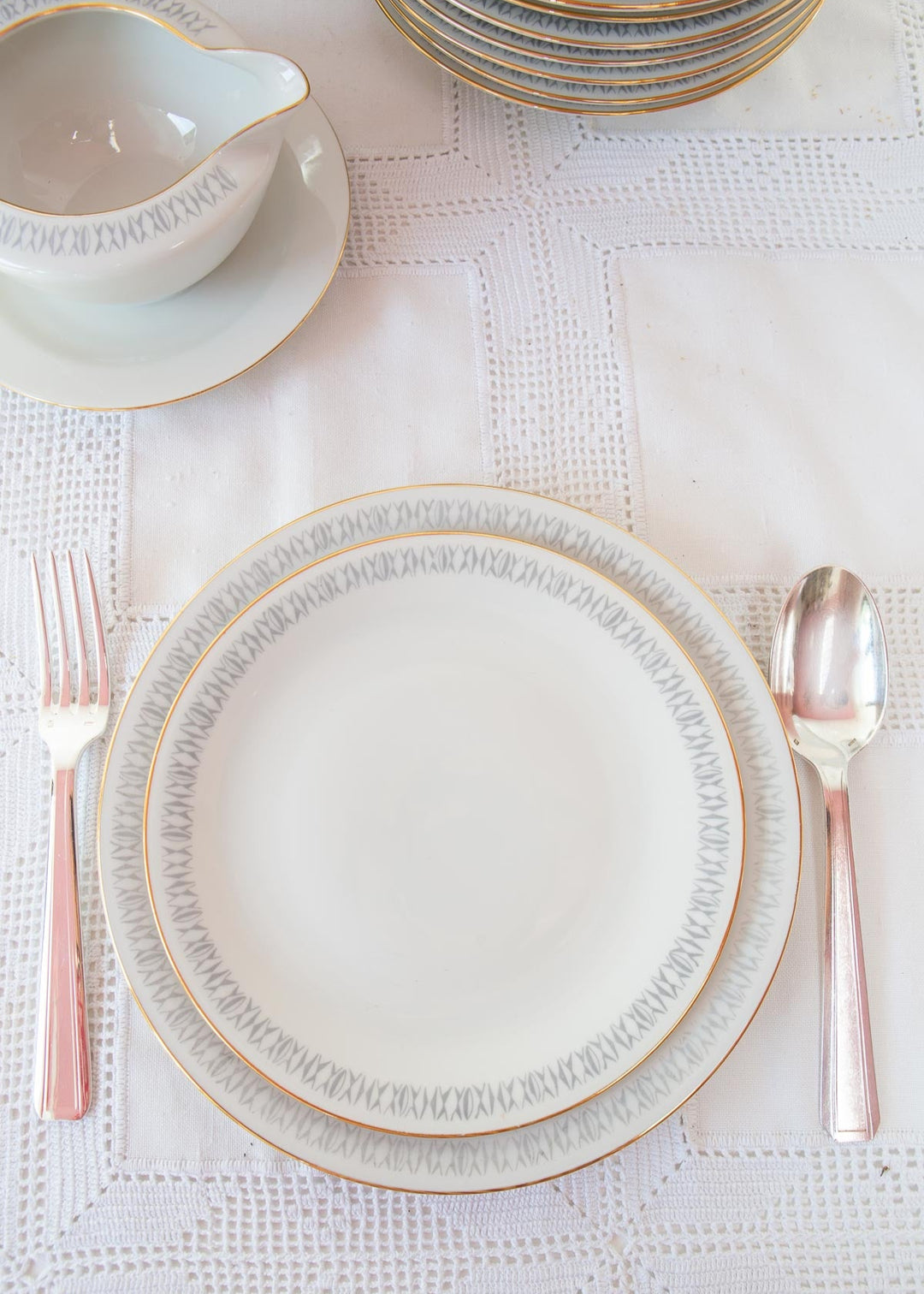 Vajilla porcelana sueca para 10-12 Hackefors / Hutschenreuther SIN ESTRENAR (54 PIEZAS)