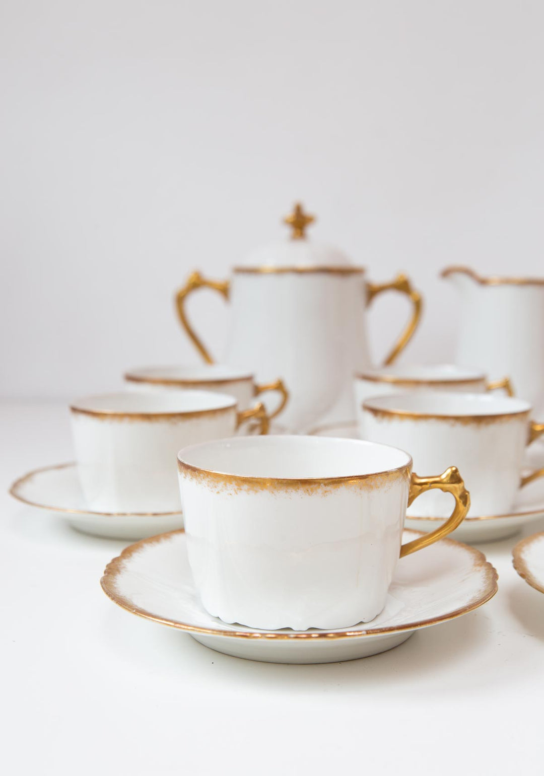 Antiguo juego té porcelana Limoges Lanternier blanco y dorado c. 1910 (8 SERVICIOS)