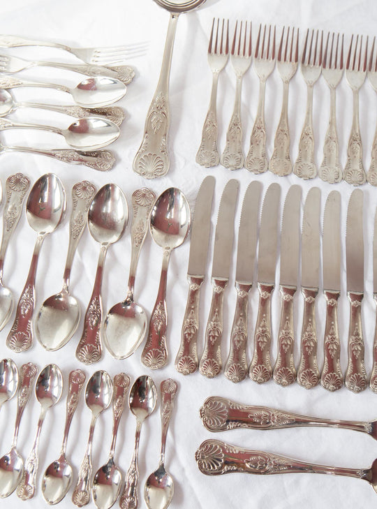 cuberteria francesa metal plateado estilo louis xv con concha coquilles