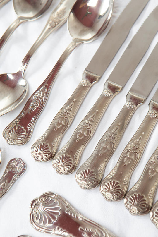 cuberteria francesa metal plateado estilo louis xv con concha coquilles