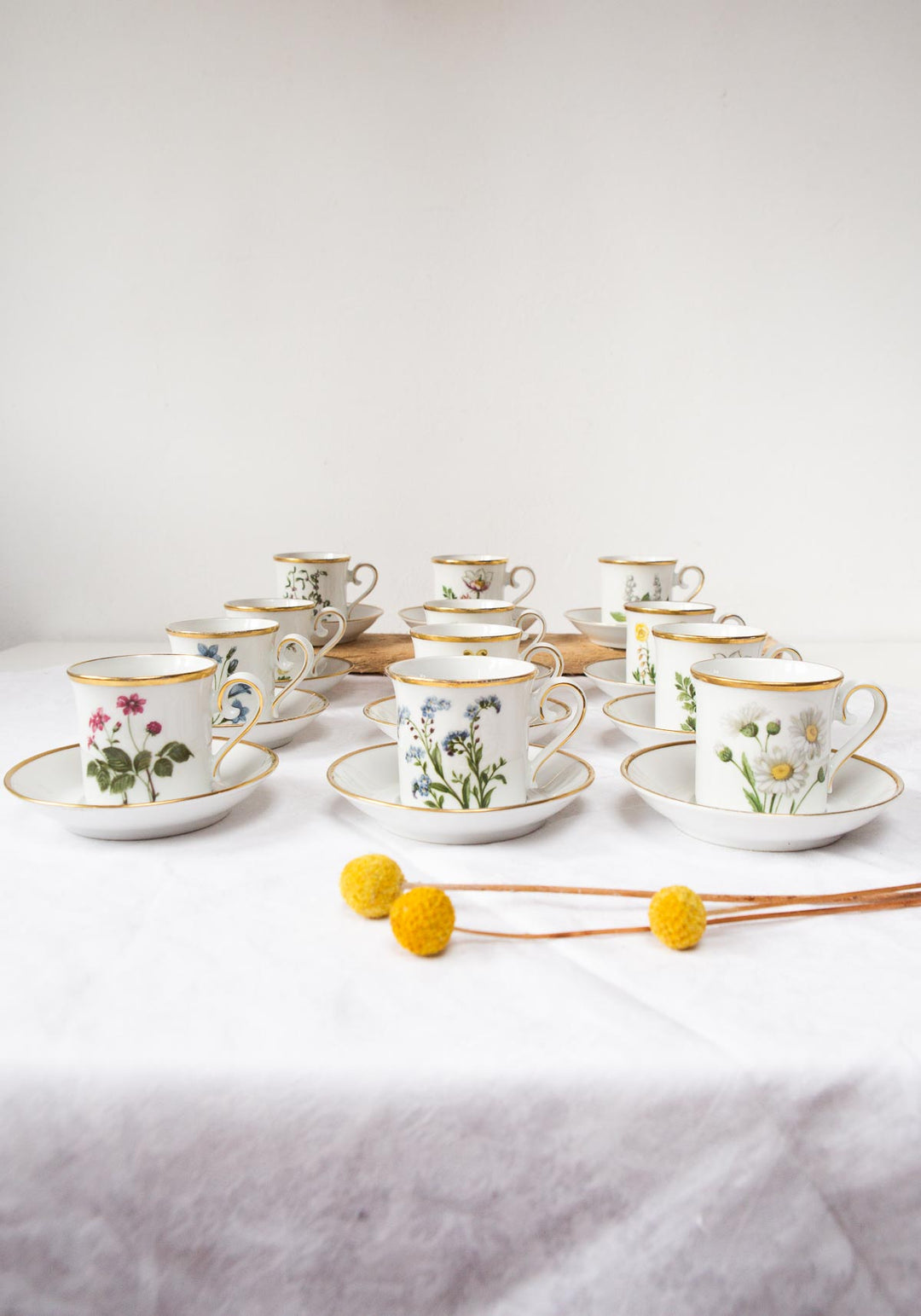 Juego café 12 tazas suecas porcelana "Swedish Landscape Flowers"