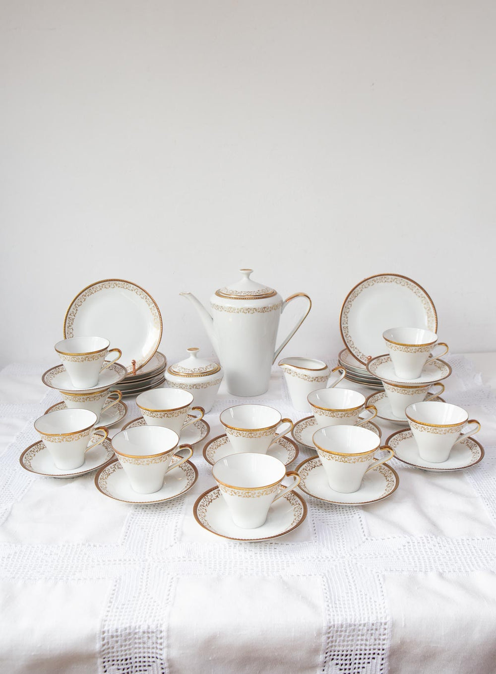 juego de porcelana sueca hackefors blanco y dorado