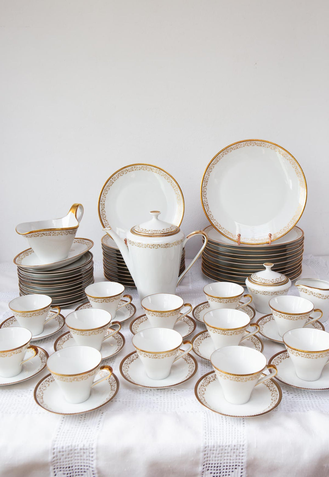 Juego de café porcelana sueca Hackefors para 12 greca y filo dorado (39 PIEZAS)