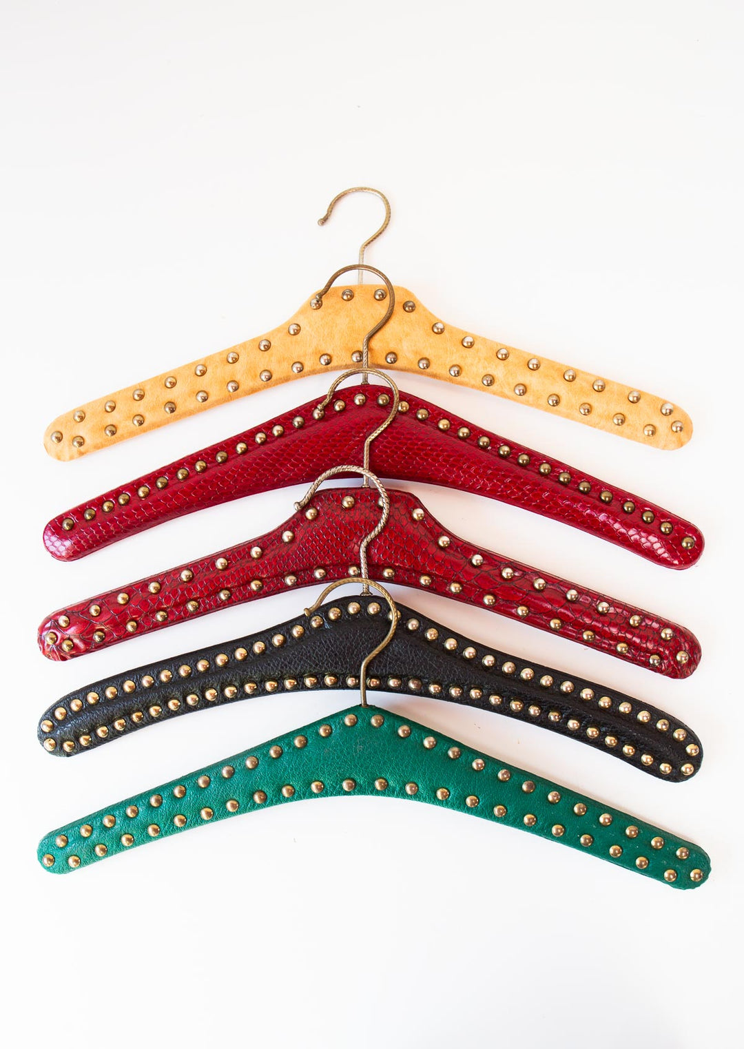 perchas antiguas colores vintage
