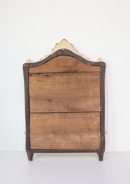 Espejo dorado francés con copete coquille c. 1940/50 (65*43 cm)