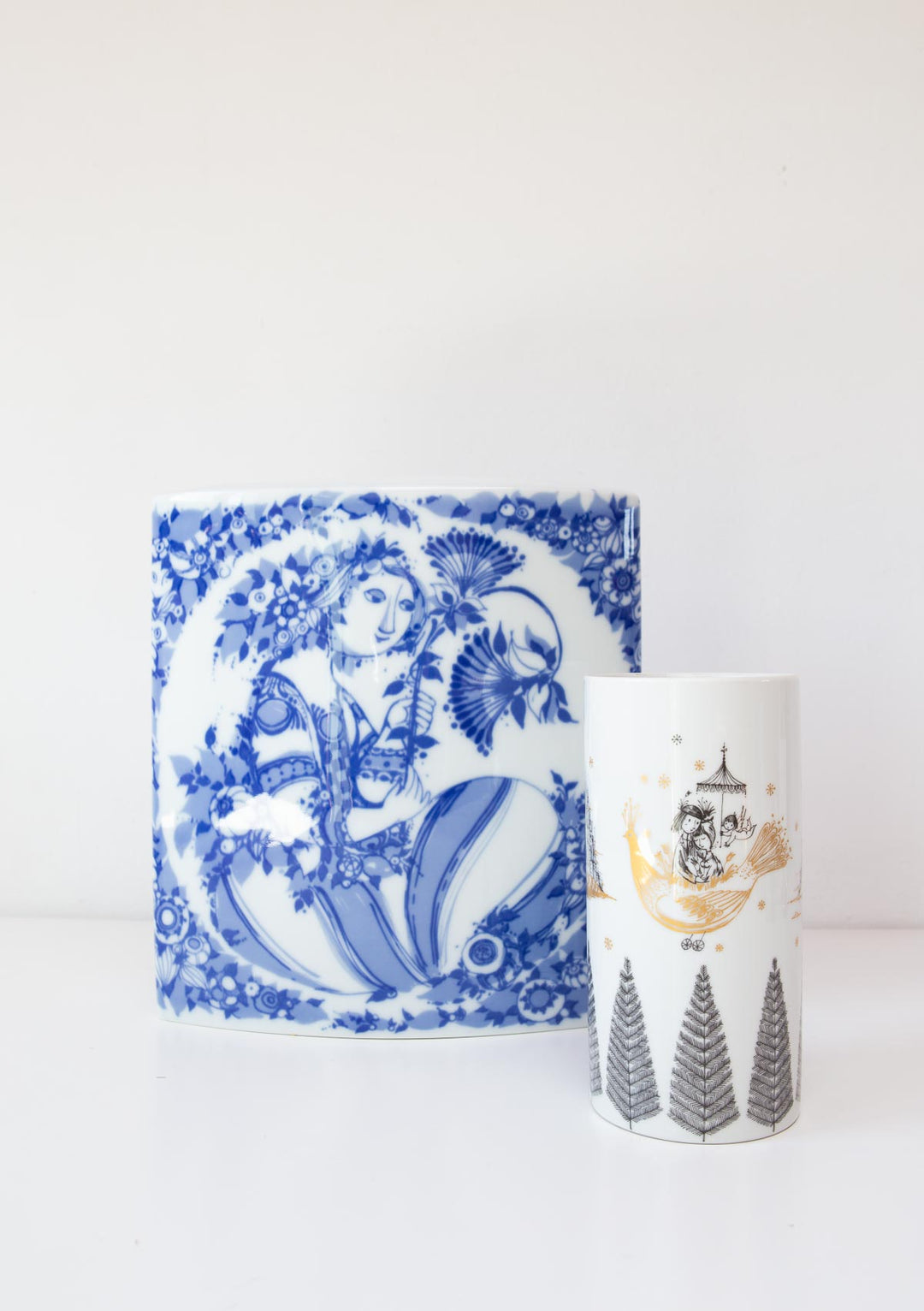 Gran jarrón porcelana alemana azul Rosenthal Bjorn Wiinblad (28*26 cm)