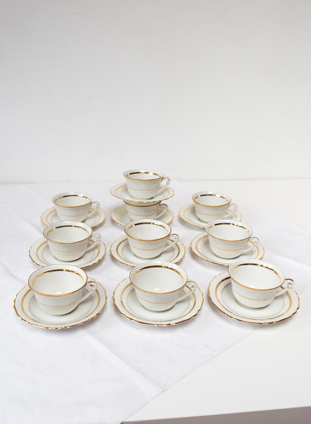 juego de te o cafe frances porcelana filo dorado
