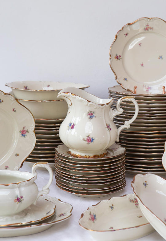 vajilla sueca porcelana hackefors 1960 crema y florecillas 