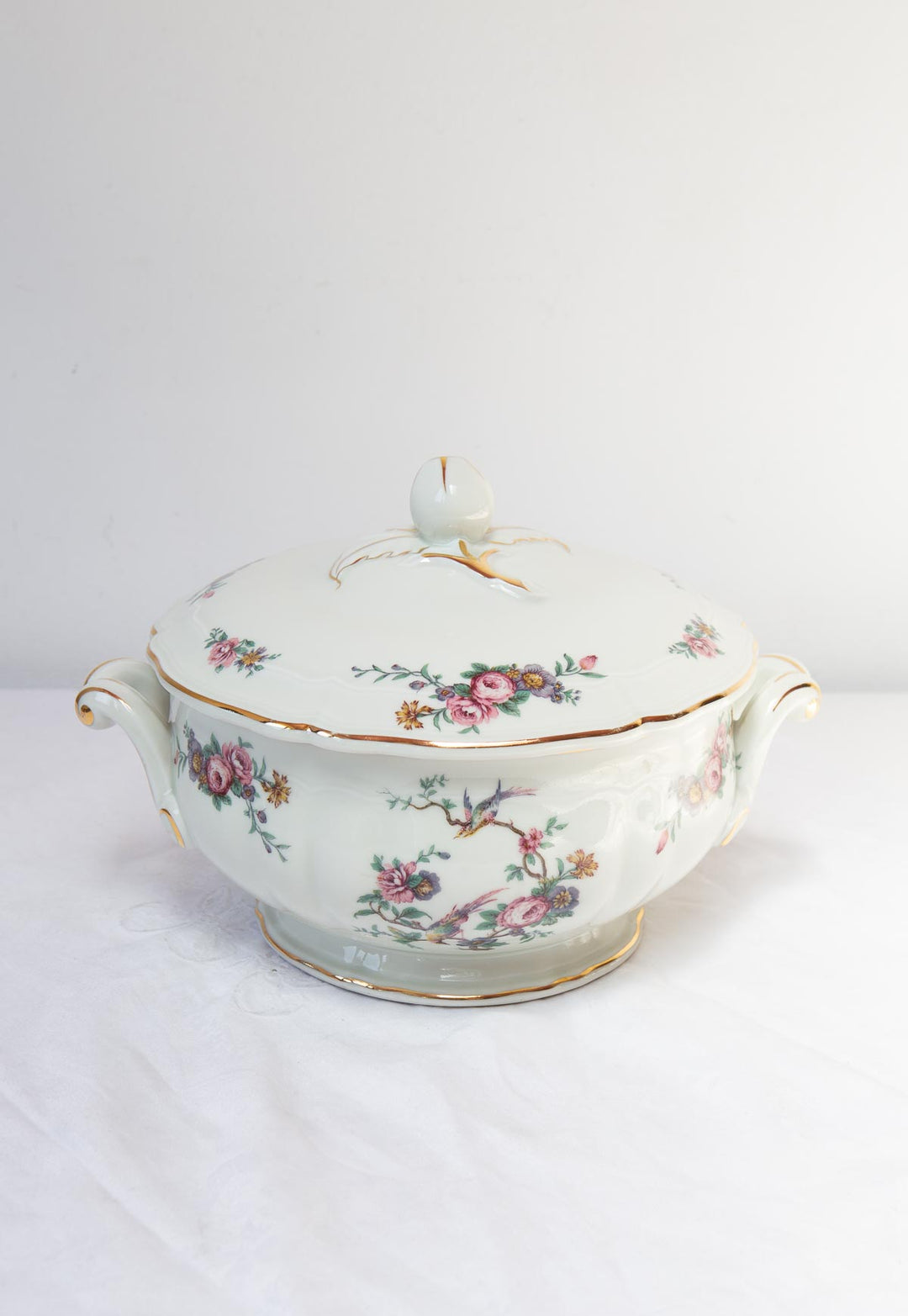 Antigua sopera porcelana Limoges Bernardaud ave paraíso