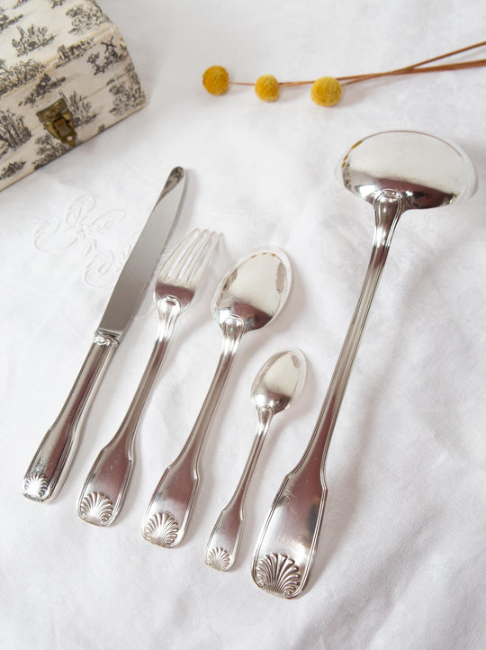 CUBERTERÍA ANTIGUA FRANCESA FRANÇOIS FRIONNET METAL BAÑO PLATA COQUILLE