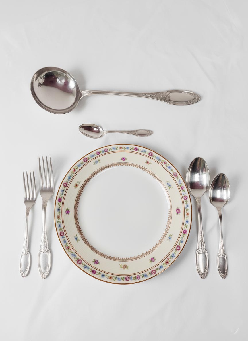 Gran cubertería francesa "metal argenté PARA 12 ERCUIS EMPIRE c. 1930/40 (61 PIEZAS)