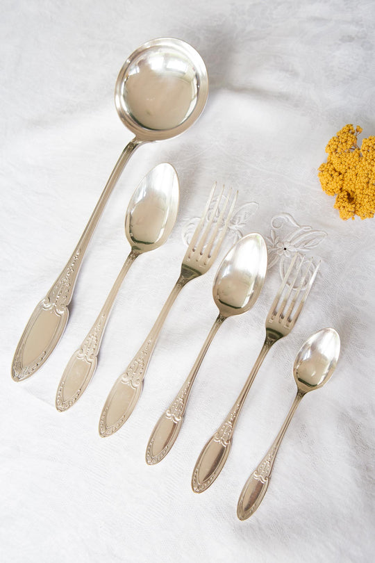 Gran cubertería francesa "metal argenté PARA 12 ERCUIS EMPIRE c. 1930/40 (61 PIEZAS)