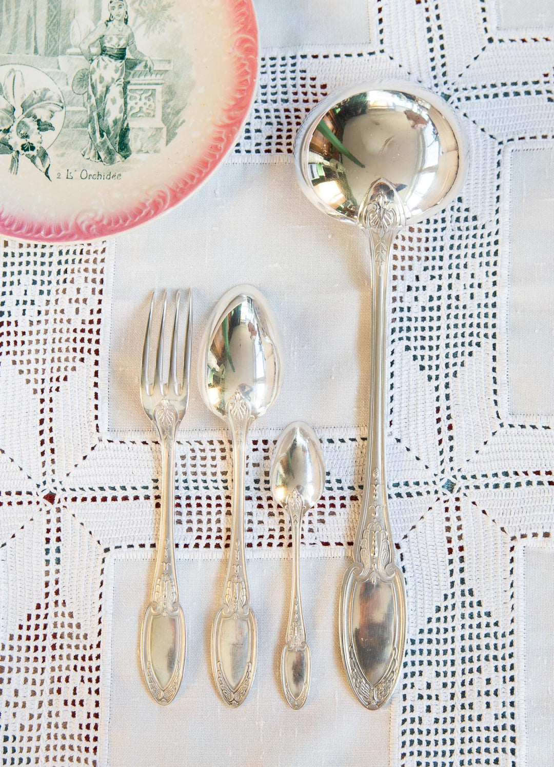 Gran cubertería francesa "metal argenté PARA 12 ERCUIS EMPIRE c. 1930/40 (61 PIEZAS)