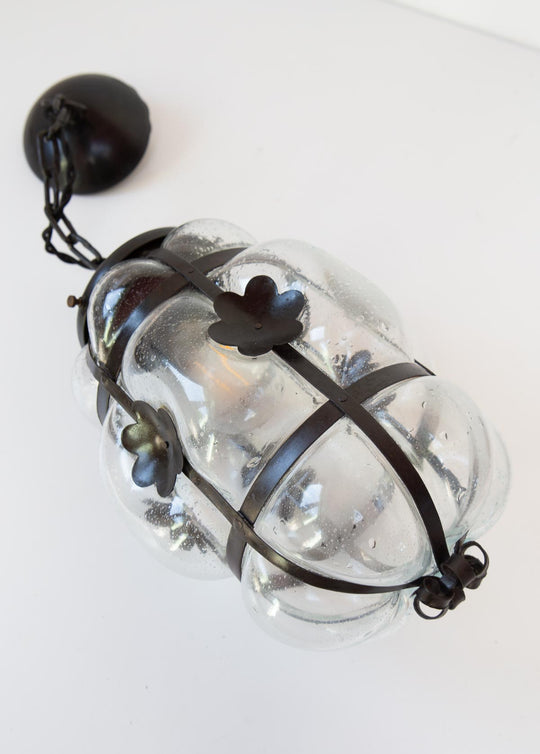 pequeno farol cristal y metal negro flores vintage lantern