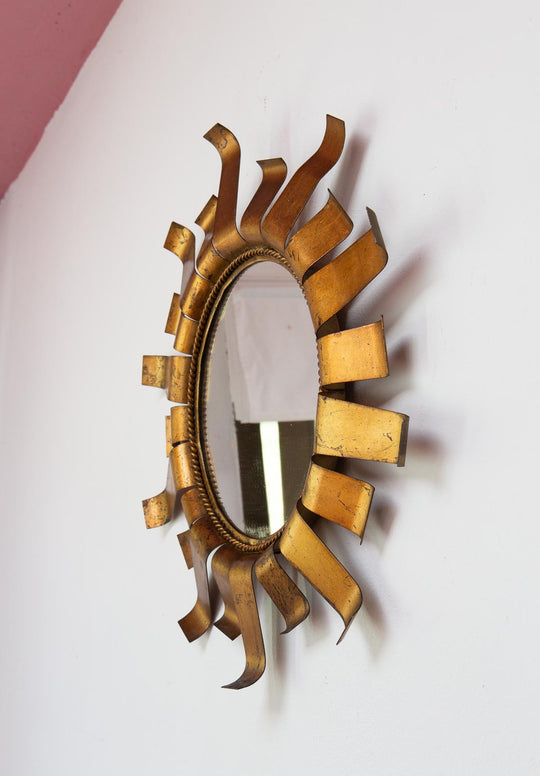 Espejo sol rayos metal dorado c. 1960 (45,5 cm)