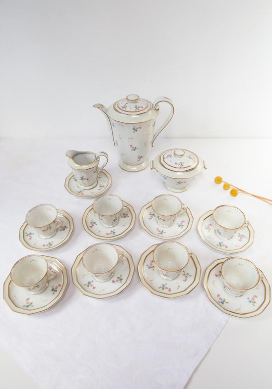 Juego de café en porcelana Limoges Bernardaud, años 1920–1930, 8 servicios