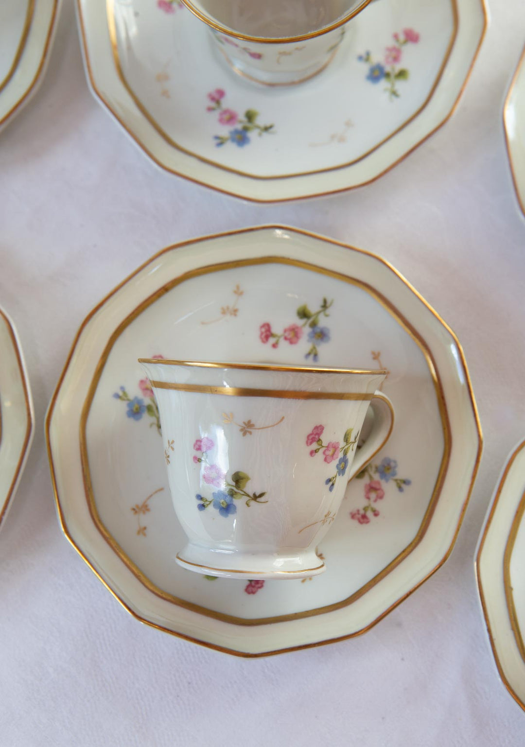 Juego de café en porcelana Limoges Bernardaud, años 1920–1930, 8 servicios