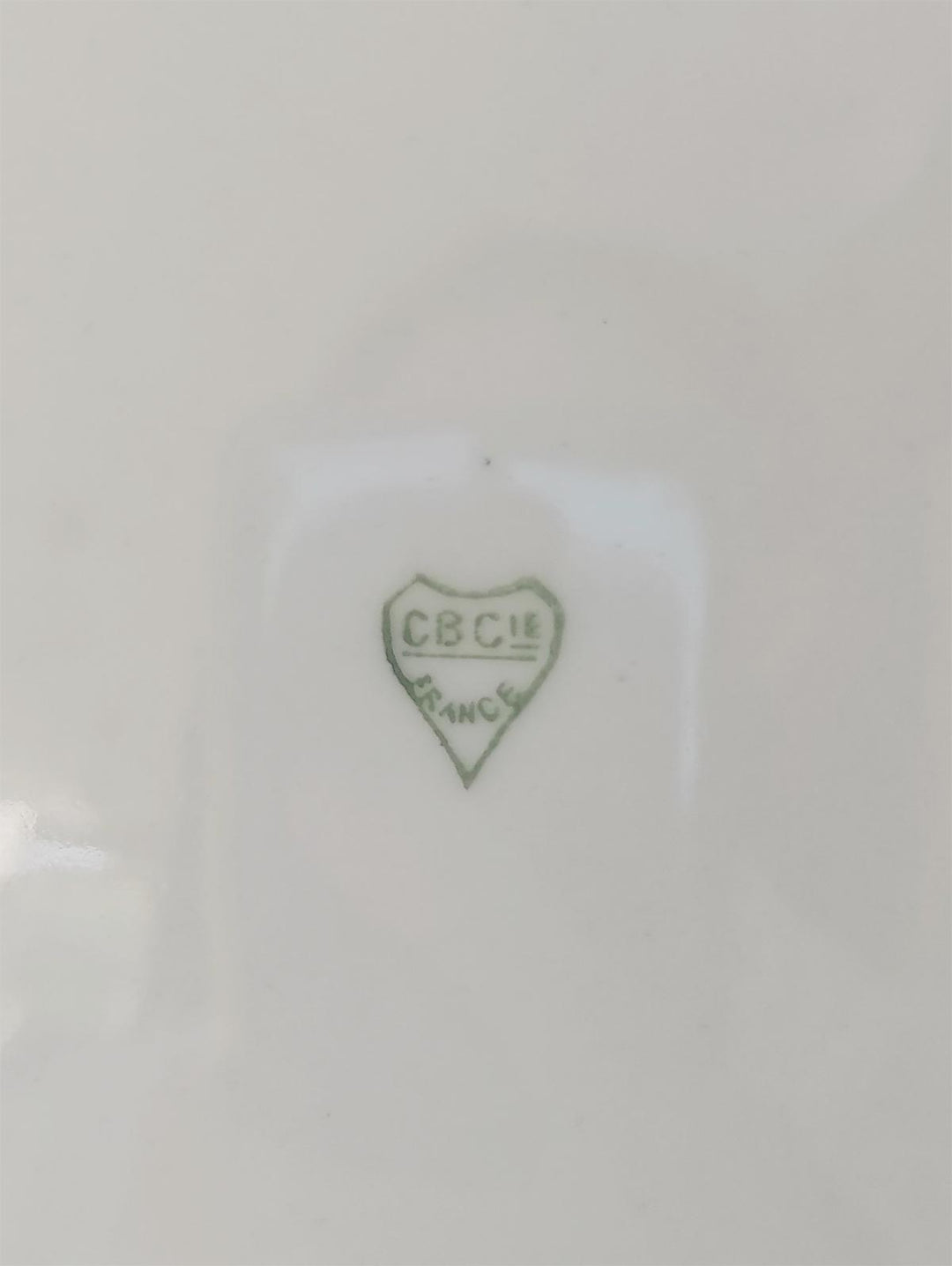 Juego 7 platos semil-hondos porcelana Limoges CB Cie + Fuente c. 1940s-60s